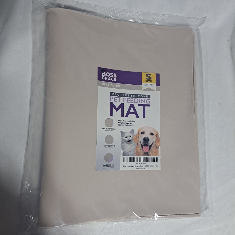 NEW BossGrace Pet Silicone Feeding‎ Mat Raised Edges Small 18.5 X 11.5  - Beige